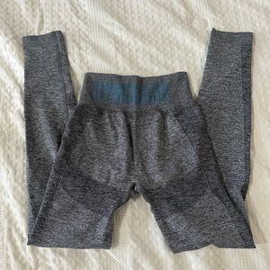 Never wrong Gym Shark Contour Leggings!